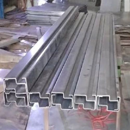 Long Lasting Corrosion Resistance Stainless Steel Rectangular Door Frame Application: Exterior