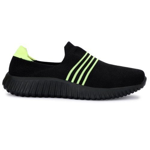 Men Flexible Lightweight Comfortable Black And Green Sports Shoes