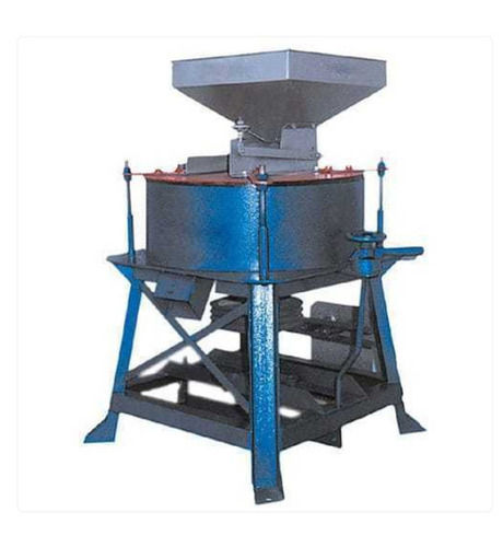 2 Hp Power Stainless Steel Material Single Phase Automatic Flour Chakki Machine  Capacity: 100 M3/Hr