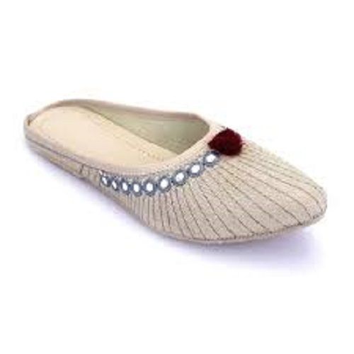 White Color Stylish Beautiful Light Weight Designer Ladies Jutti For Casual And Party Wear  Heel Size: Flat