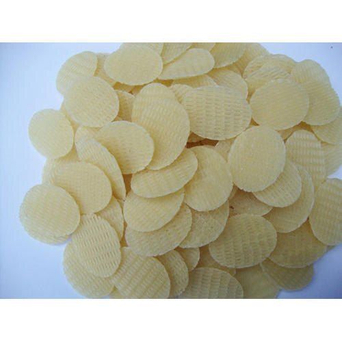 White Wholesale Rate Salty Taste Dried Oval Plain Papad Fryums