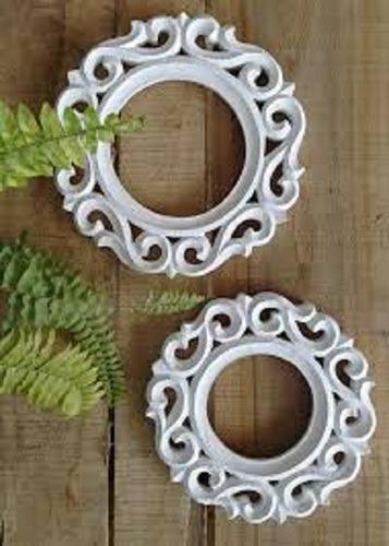 Indian Style Curving Finish Fashionable Round Shaped Decorative Photo Frame - White Color, Wall Mounting, Curved Design for Home & Office Display
