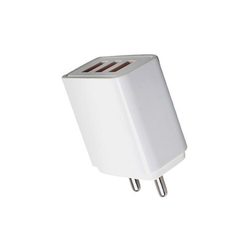 Lightweight Portable Mobile Charger - Durable Design, Smart Chip Technology & Safety Circuit, Compatible with iPhone, Samsung, HTC and More