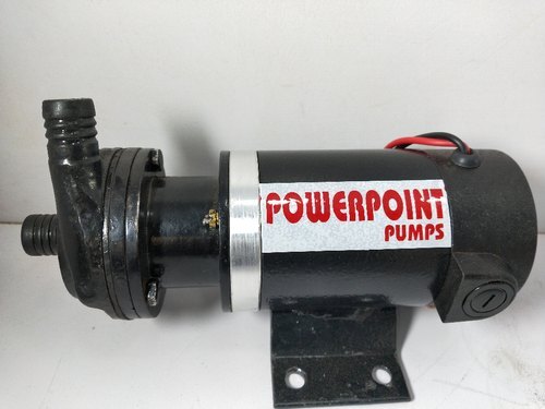 आयरन हाई परफॉर्मेंस लॉन्ग ड्यूरेबल हैवी ड्यूटी और रस्ट रेसिस्टेंस डीसी वाटर पंप