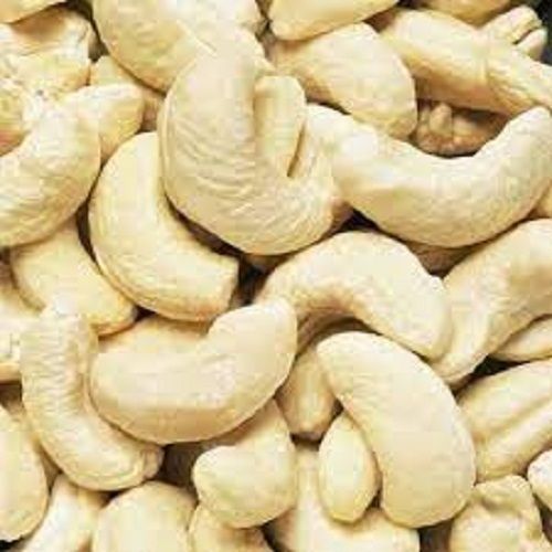 Natural Fresh Good Source Of Proteins And Vitamins Crunchy White Cashew Nuts