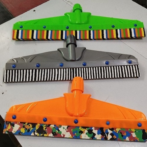 क्लीनर, मजबूत, टिकाऊ, हल्का वज़न, उपयोग करने में आसान और मल्टी कलर प्लास्टिक फ़्लोर वाइपर