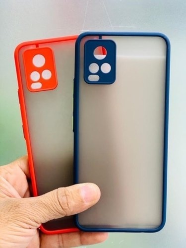 Blue And Red Plastic Rectangular Plain Smoke Silicone Mobile Back Cover 