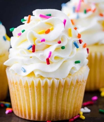 Mouth Watering Tasty And Delicious Sugar Free And Pure White Vanilla Cupcakes