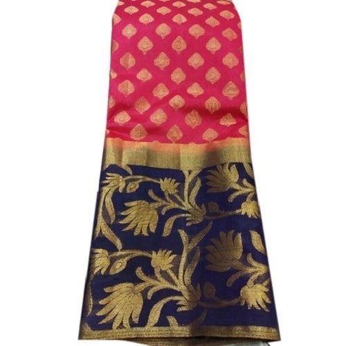 कॉटन आकर्षक लुक पिंक (गुलाबी) और नीला कॉम्बिनेशन स्किन फ्रेंडली पार्टी वियर ब्लाउज सेट के साथ असम सिल्क साड़ी