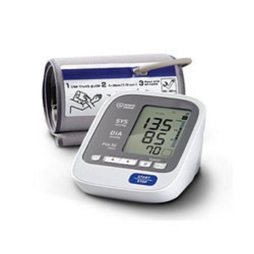 Plastic Highly Efficient And Fully Automatic White Digital Arm Blood Pressure Monitor