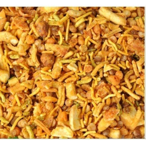 Mouth Watering Delicious Tasty Spicy Hygienically Prepared Yellow And Mix Namkeen 
