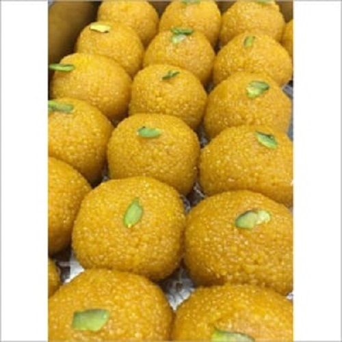 Mouth Watering Hygienically Prepared No Added Preservatives Sweet Boondi Laddu  Grade: A