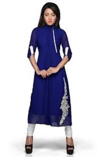 Women 3/4 Sleeves And Round Neck Breathable Printed Cotton Straight Kurti 