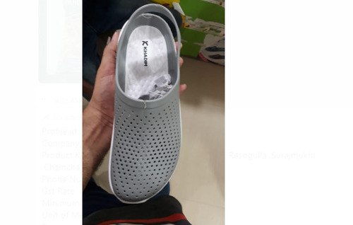 ग्रे 100 प्रतिशत आरामदायक और स्टाइलिश ग्रे प्लेन रबर सैंडल पुरुषों के लिए कॉज़ल वियर