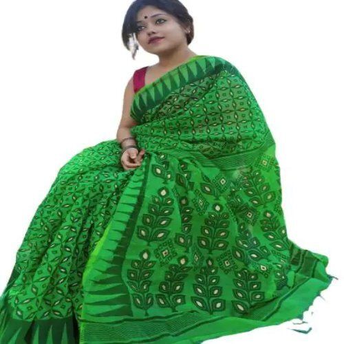 Six Colors Available Ladies Cotton Printed Sarees