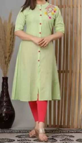 Light Green Designer And Comfortable Casual Wear Cotton Ladies Kurtis