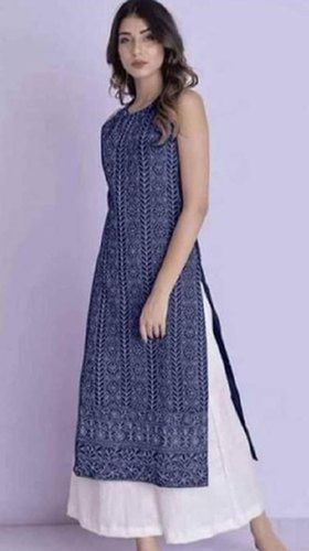 Blue Ladies Comfortable Breathable Soft Smooth Easy To Wear Rayon Sleeveless Kurti 