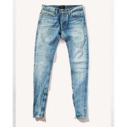Aiden - Faded Denim - Extra wide unisex jeans in light blue - Molo