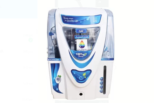 220 वोल्ट व्हाइट एंड ब्लू प्लास्टिक बॉडी वॉल माउंटेड Ro वाटर प्यूरीफायर