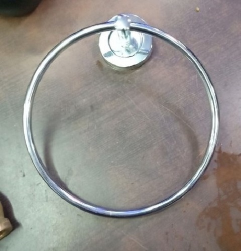 एल्यूमीनियम संक्षारण प्रतिरोध हल्के वजन वाले स्टेनलेस स्टील सिल्वर टॉवल रिंग