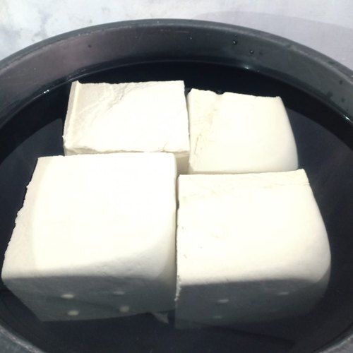 Fresh Hygienically Processed Healthy Rich In Protein And Natural Paneer
