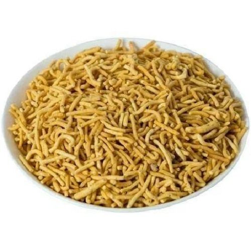 Pack Of 100 Grams Vegetarian Yellow Crispy And Crunchy Salted Bhujia Namkeen 