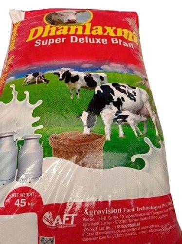 Brown Healthy Nutritious Gluten Free And Rich In Protein Maize Cattle Feed