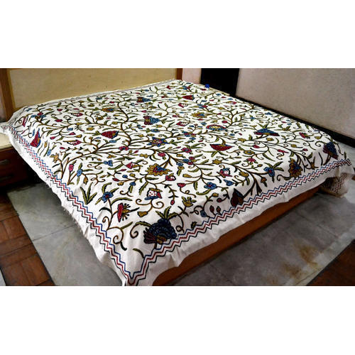 Long Lasting Durable Soft Smooth Comfortable Floral Print Woolen Bedsheet 