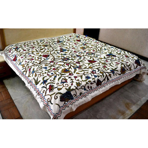 Multi Color Long Lasting Durable Soft Smooth Comfortable Floral Print Woolen Bedsheet 