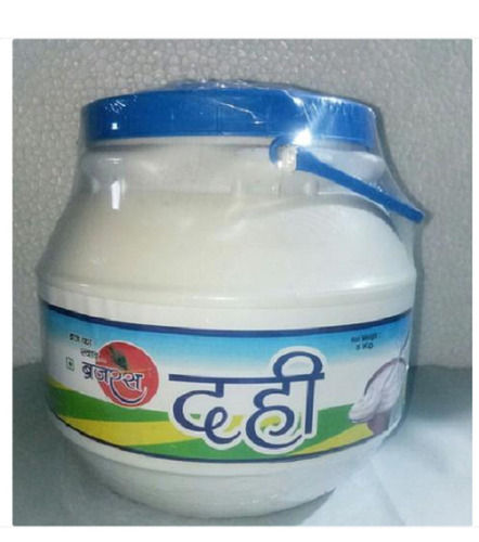 2 Days Shelf Life White Color 0.4 Gram Fat 10 Gram Protein 100% Fresh And Natural Yogurt  Age Group: Children