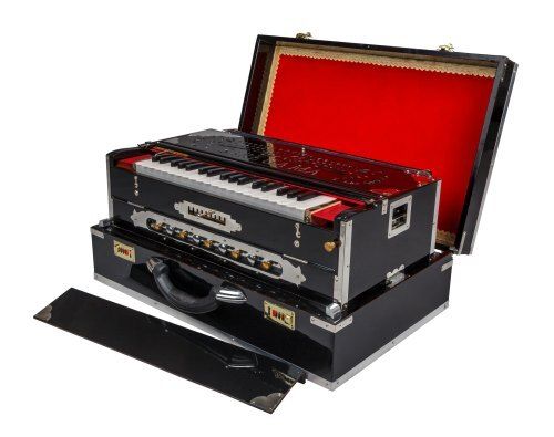 Premium Scale Changer Harmonium Model No. Wlp001 With 21 Kg Weight And 37 Keys, Dimension 28 x 18 x 9 inch