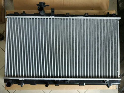 Circulating Coolant Maintains Correct Temperature Thin Metal Tubes Black Radiator