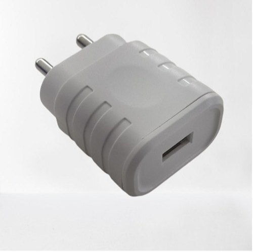 Light Weight Trust Proof Flexible And Portable White Mobile Phone Charger