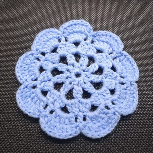 Embroidery Fabric - Cotton Flower Design, Finely Finished Quality for Clothes and Scarves