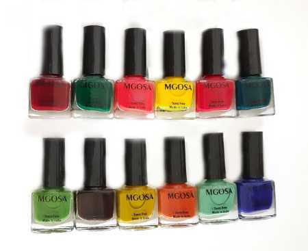 Nail polish 