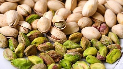 Naturally Grown, Handpicked, No Artificial Colors And Artificial Flavors Dried Pistachios