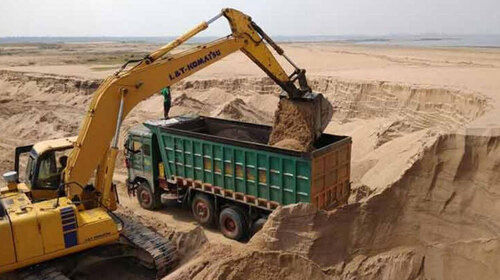 Corrosion Resistance Graded River Sand, Thickness: 8 - 10 Mm, Size: Medium, Used In Construction Industry