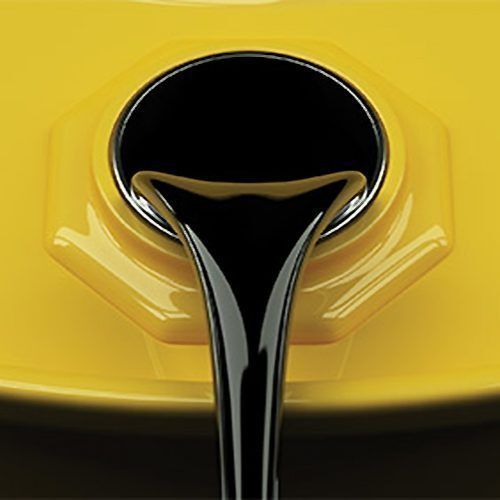 High Performance Smooth And Fast Drive High Lubricant Used Black Engine Oil Pack Type: Bottle