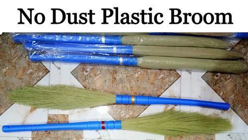 Plastic Floor Broom, Packaging Type: Carton Box, Size: Standard, Weight 240 gm