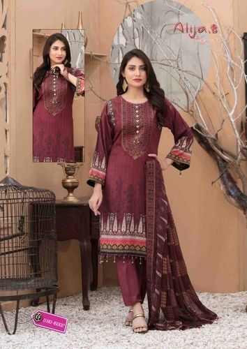 Ladies Designer Suits Product