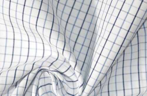 White 1 Kilogram 100% Cotton Material Shrink Resistant Comfortable Lightweight Check Fabric