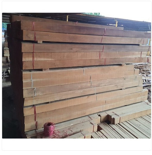 4 Inch Thickness Rectangular Shaped Ivory Coast Brown Teak Wood For Furniture Density: 5 Gram Per Cubic Meter (G/M3)