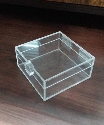 सफेद पर्यावरण के अनुकूल मोटा और मजबूत प्लास्टिक स्क्वायर ऐक्रेलिक चॉकलेट गिफ्ट बॉक्स