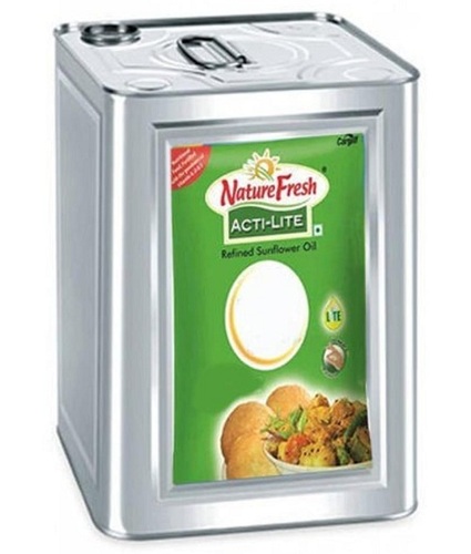 हाइजीनिक रूप से पैक किया हुआ केमिकल और प्रिजर्वेटिव फ़्री एक्टी लाइट रिफाइंड सोयाबीन ऑयल