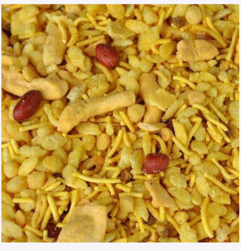 Delicious And Spicy Walnut Extract Khatta Meetha Namkeen With 1 Kg Packet Pack  Carbohydrate: 4.34 Grams (G)