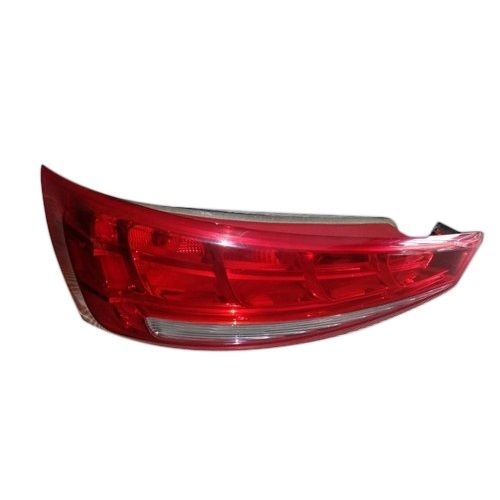 Scratch Proof Weather Resistant Long Lasting 12 Volts Car Tail Light