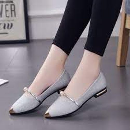 Washable Beautiful And Comfortable Beautiful Light Weight Grey Ladies Casual Shoes