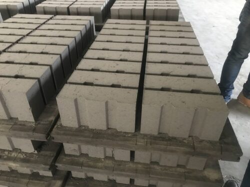 Fly Ash Brick - Rectangular Solid, Grey Clay | Fire Resistant, Heat Resistant, Acid-Resistant