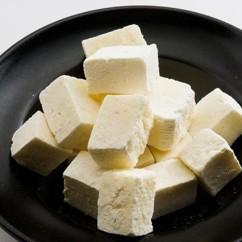 Pack Of 1 Kilogram Pure And Healthy Creamy White Color Fresh Paneer 