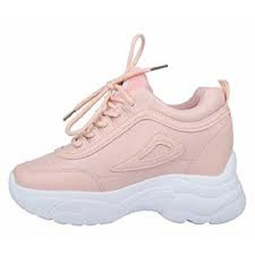 महिलाओं के लिए सफ़ेद हवा पार होने योग्य और आरामदायक कैज़ुअल फ़ैशन शूज़